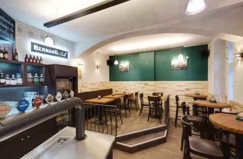 Bohemia_Decor_Reference_Restaurace_Bernard_Pub