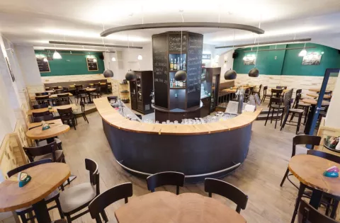 Bohemia_Decor_Reference_Restaurace_Bernard_Pub