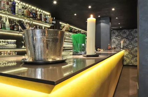 Bohemia_Decor_Reference_Restaurace_Mlynec