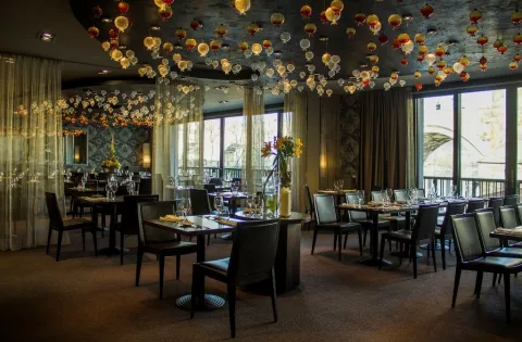 Bohemia_Decor_Reference_Restaurace_Mlynec